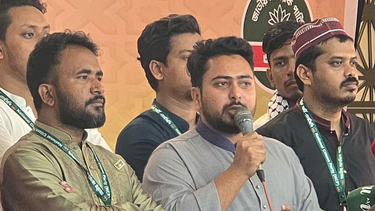 গণভোটের রায় বাতিল করতে আদালতকে ব্যবহারের চেষ্টা করা হচ্ছে : নাহিদ ইসলাম