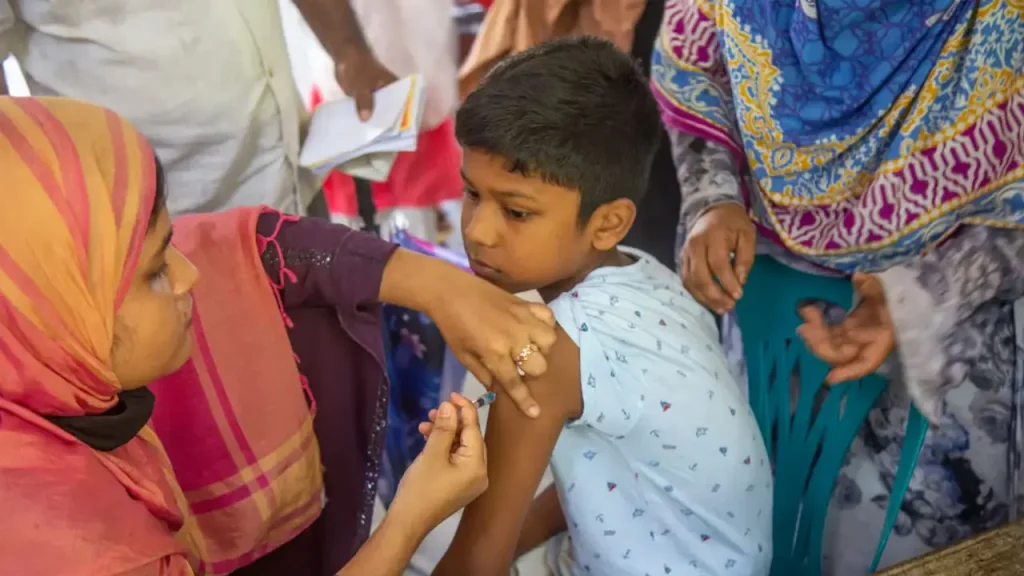 হাম ও হামের উপসর্গ নিয়ে দেশে আরও ১১ শিশুর মৃত্যু