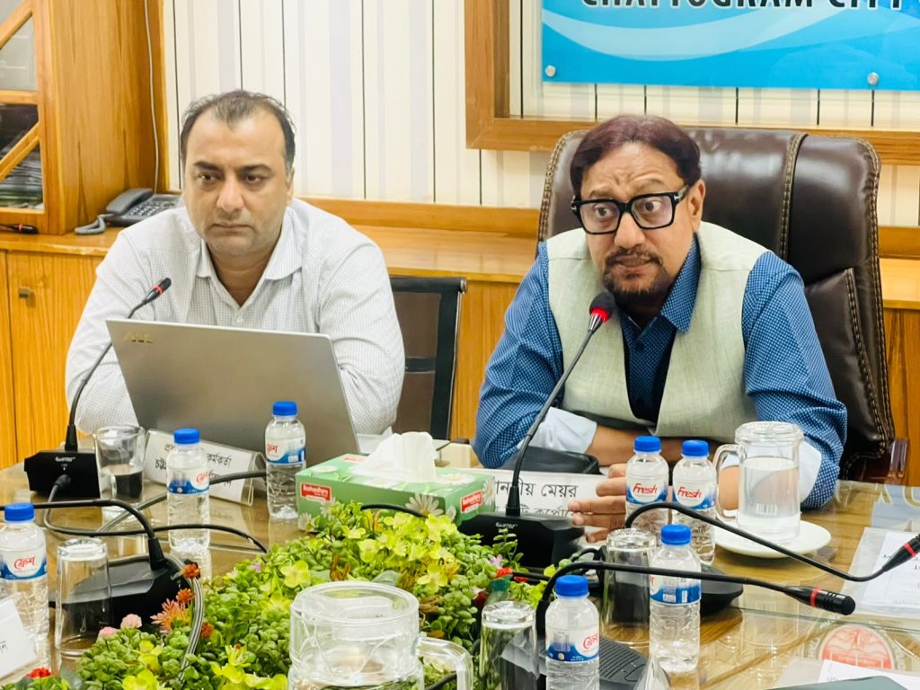 নগরীর ২৫ ওয়ার্ডে পাইলট প্রকল্প হিসেবে বিনামূল্যে বর্জ্য সংগ্রহ করবে চসিক: মেয়র