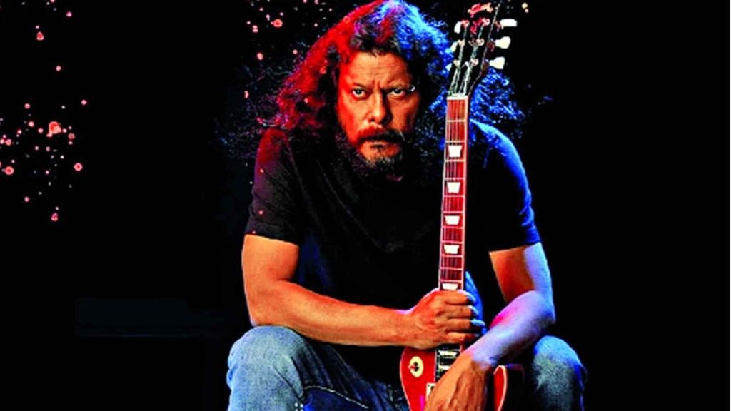 ‘সমাজকে আনন্দ দিতে এসেছি’